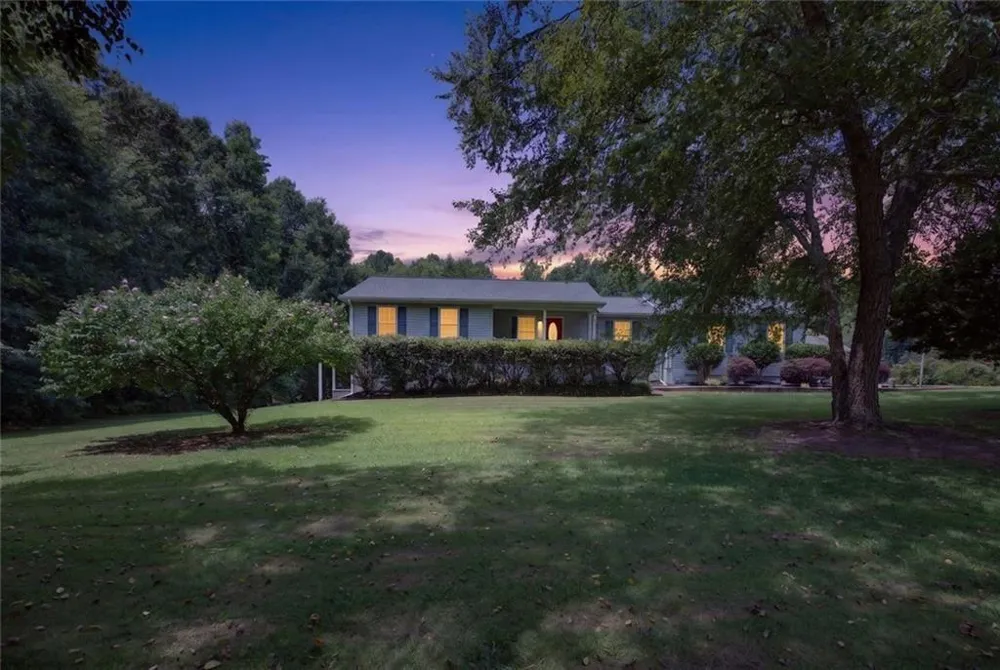 8715 Gullatt Road Palmetto, GA 30268