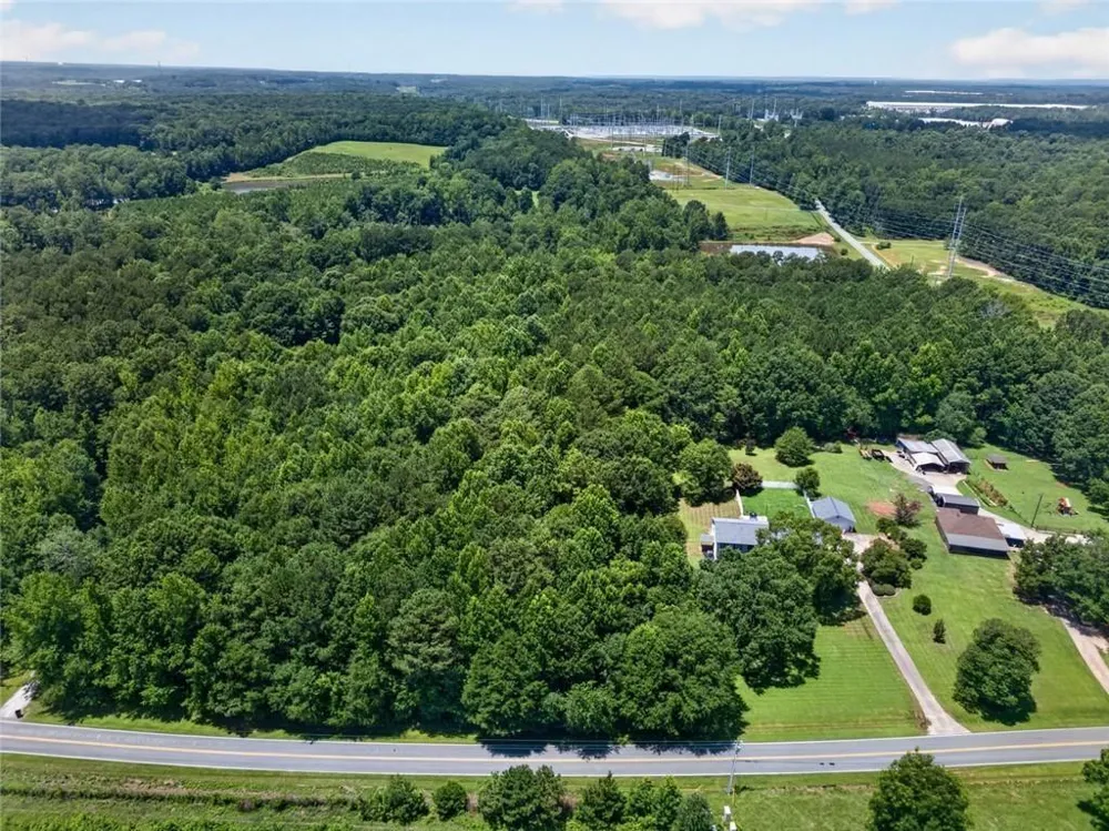 8715 Gullatt Road Palmetto, GA 30268