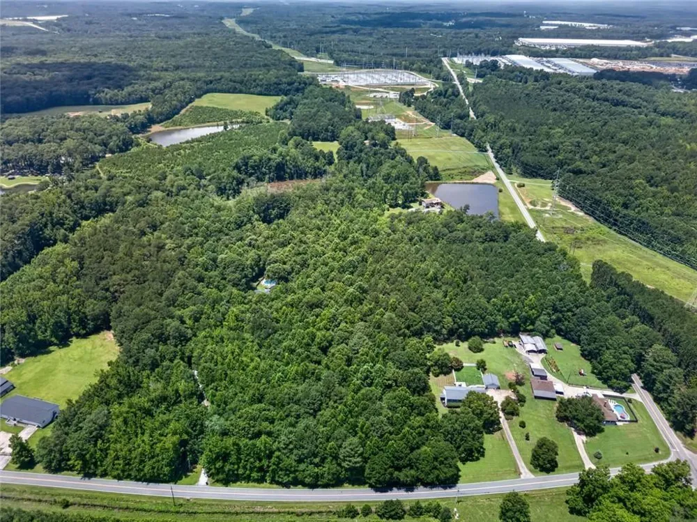 8715 Gullatt Road Palmetto, GA 30268