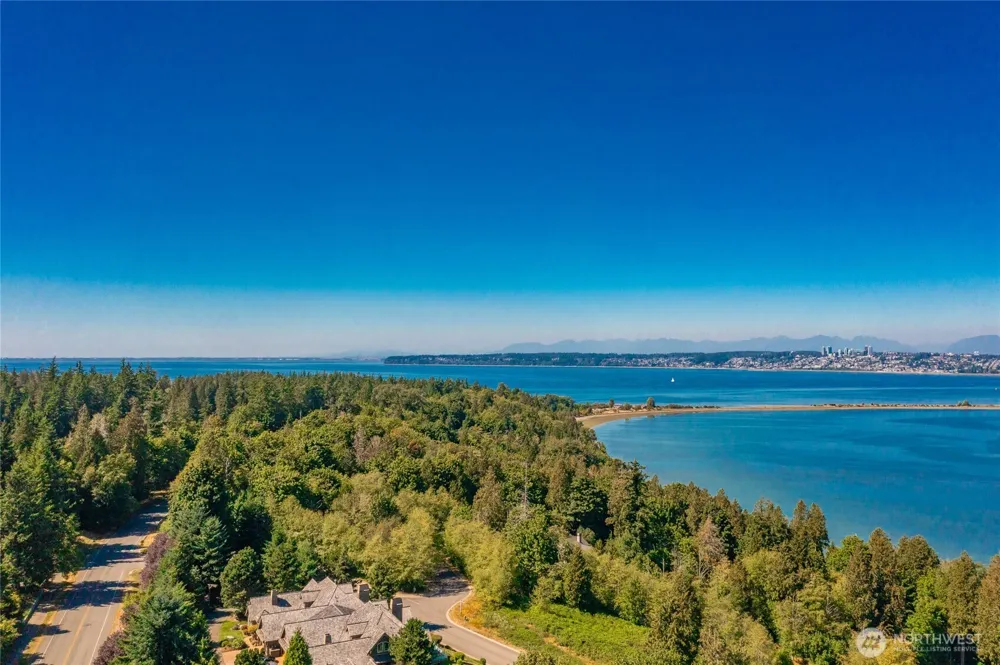 5518 Puffin Place Blaine, WA 98230