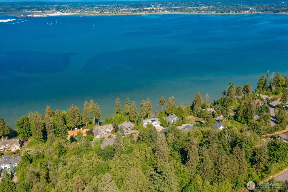5522 Puffin Place Blaine, WA 98230