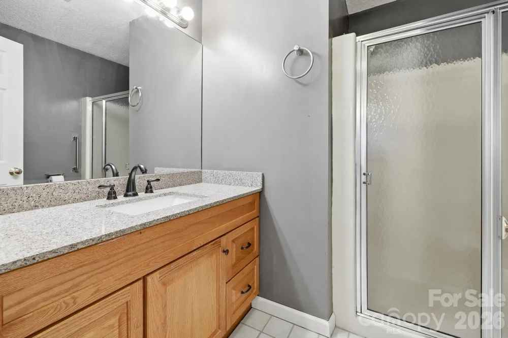 1503 Abbey Circle Asheville, NC 28805