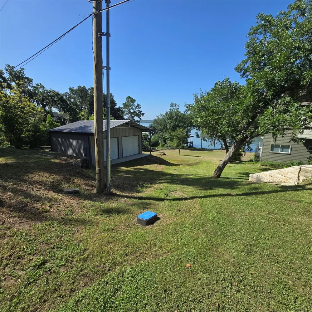 72 Edgewater Way Point Blank, TX 77364