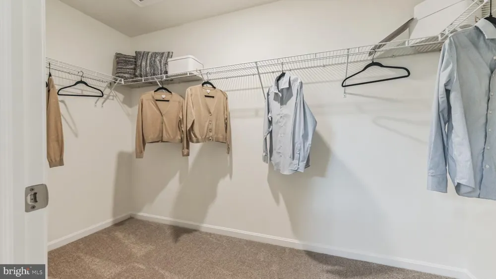 3049 MARTHA WAY Pennsburg, PA 18073