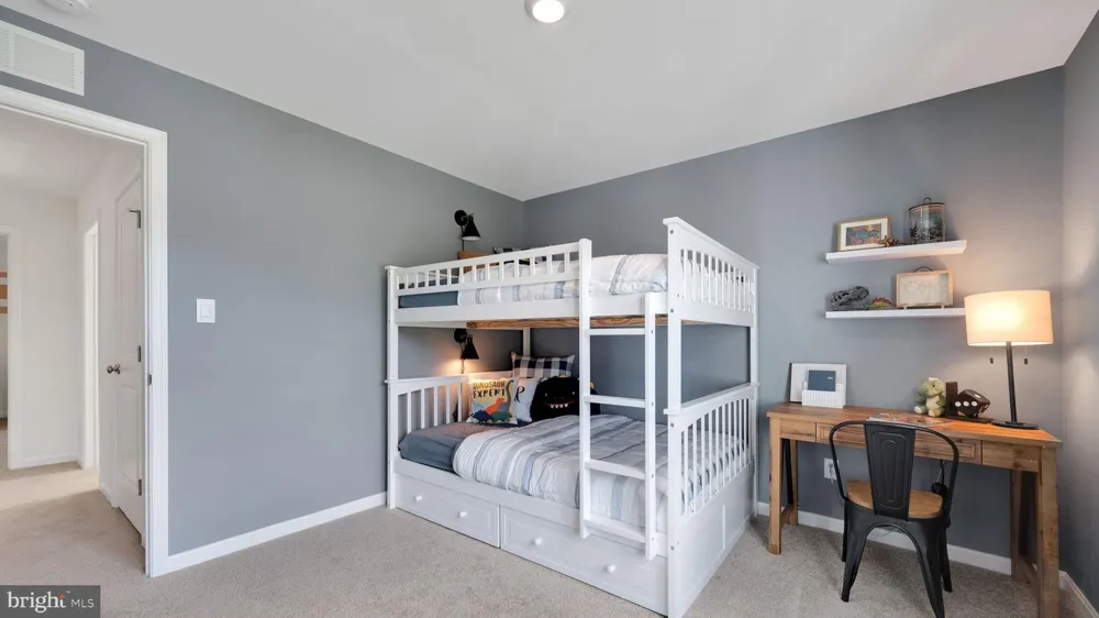 3049 MARTHA WAY Pennsburg, PA 18073