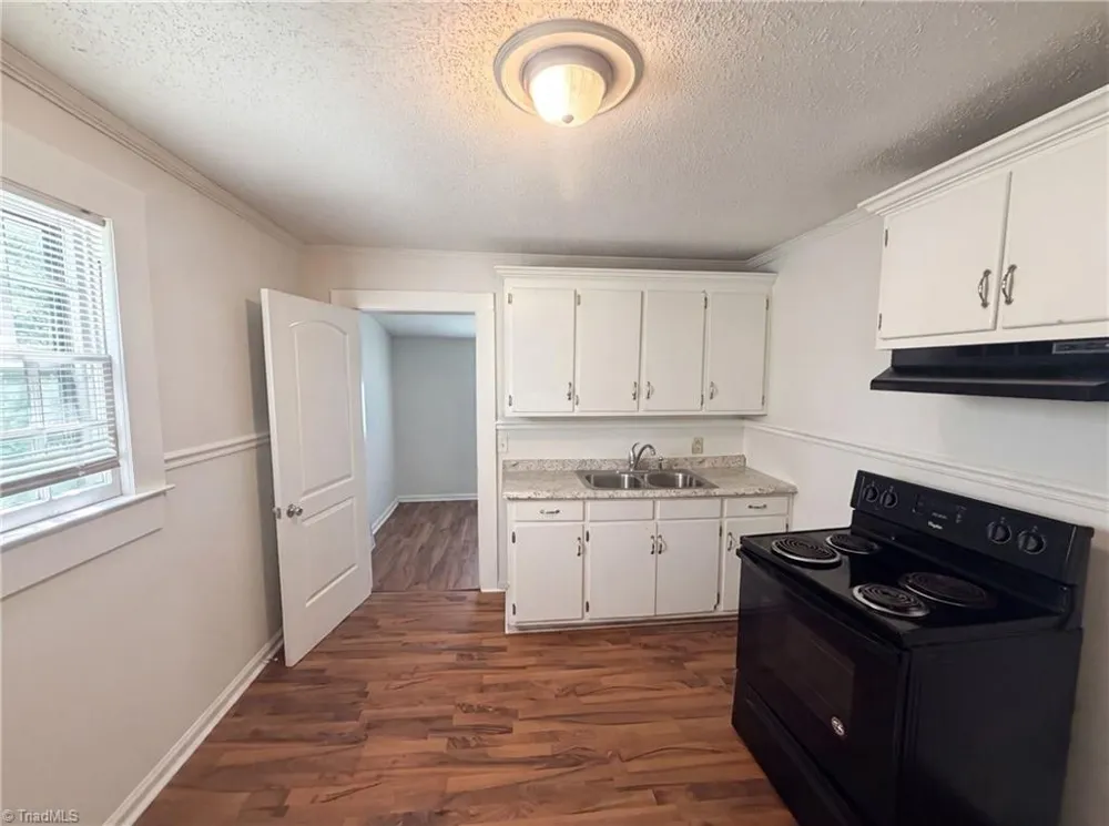 920 Elm Street Burlington, NC 27217