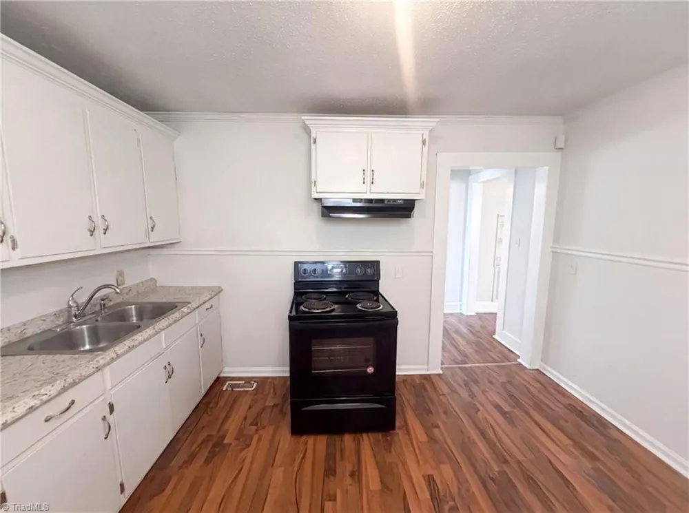 920 Elm Street Burlington, NC 27217