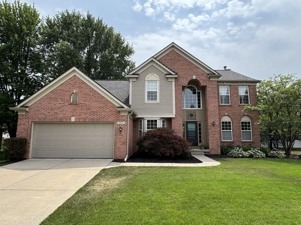 3870 Windwood Drive NE Plainfield Charter Township, MI 49341
