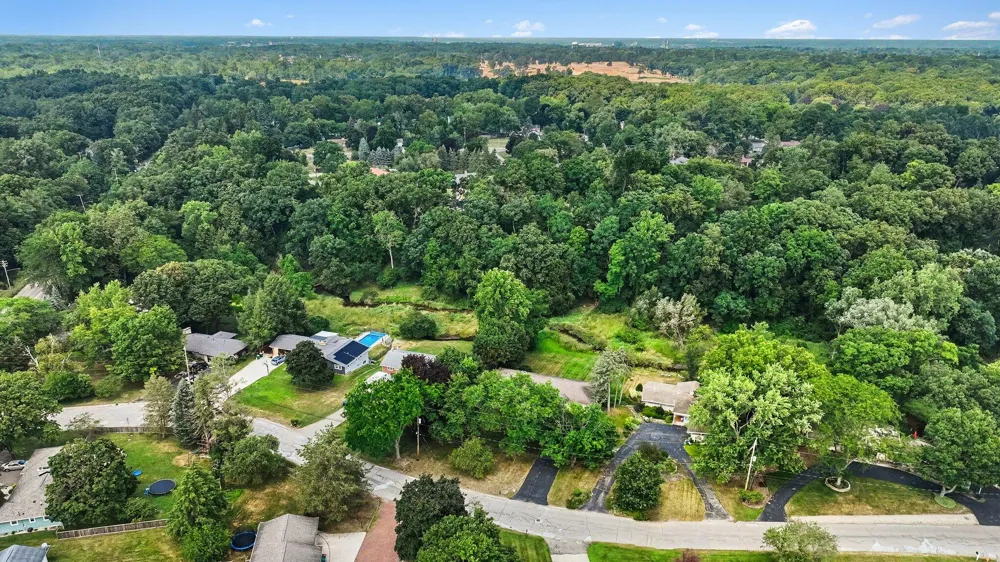 1926 Greenbriar Drive Portage City, MI 49024