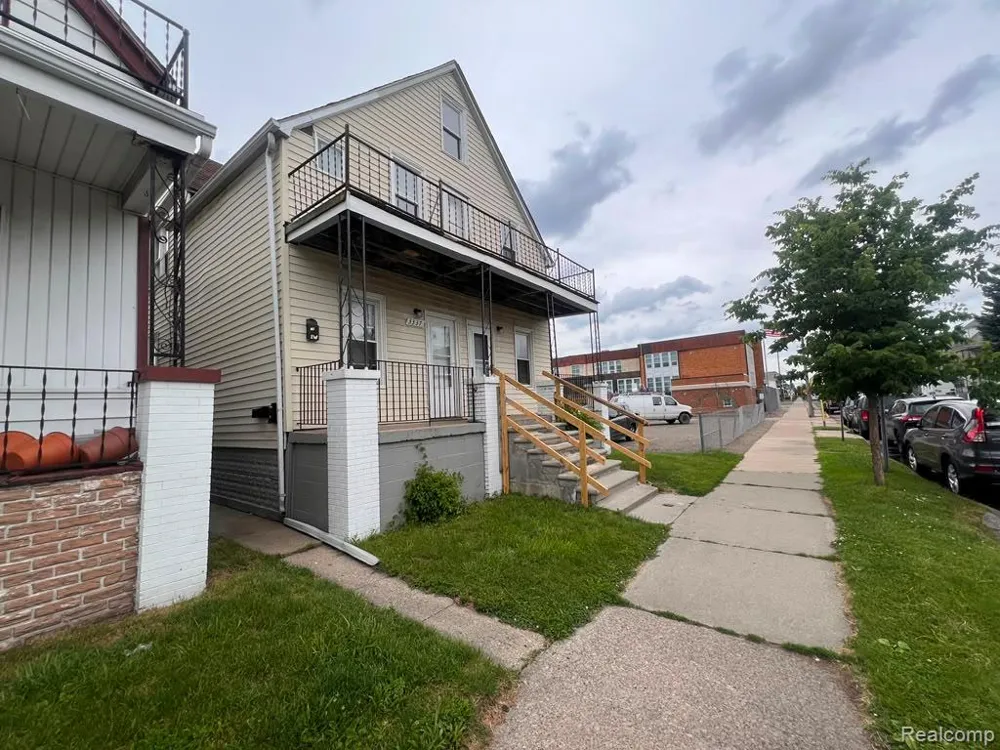 3337 Norwalk Street Hamtramck City, MI 48212