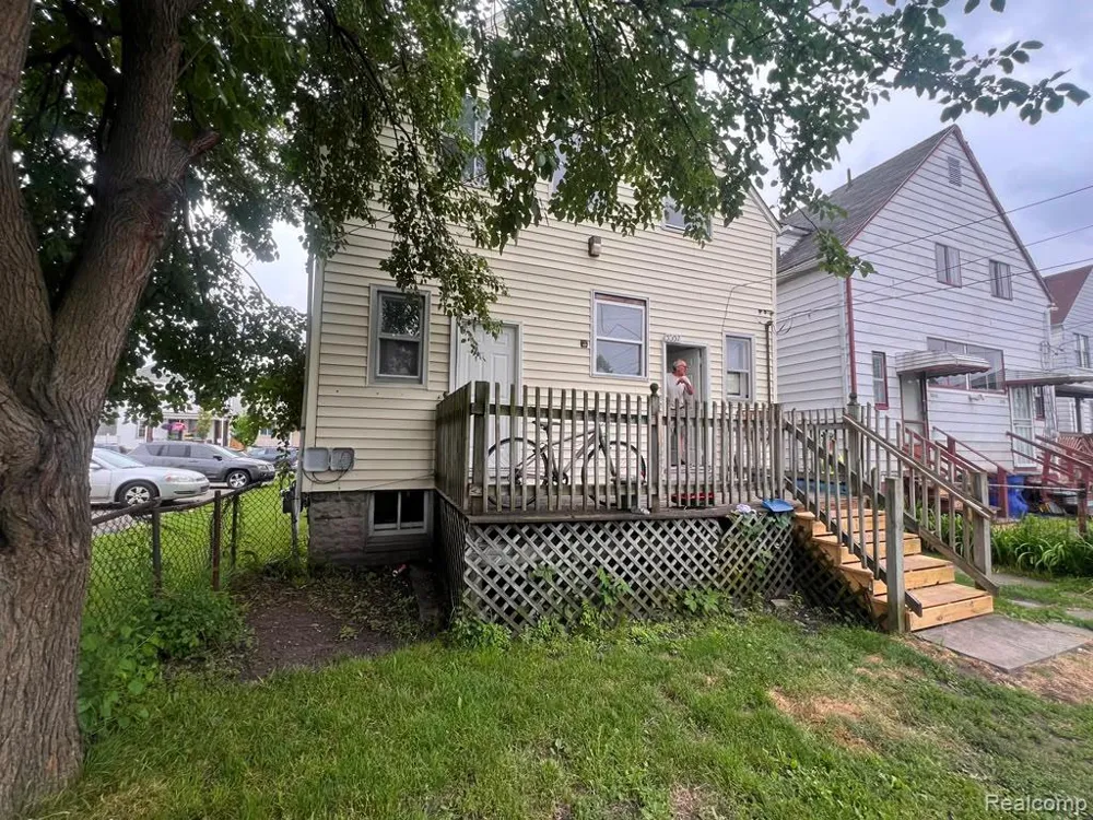 3337 Norwalk Street Hamtramck City, MI 48212