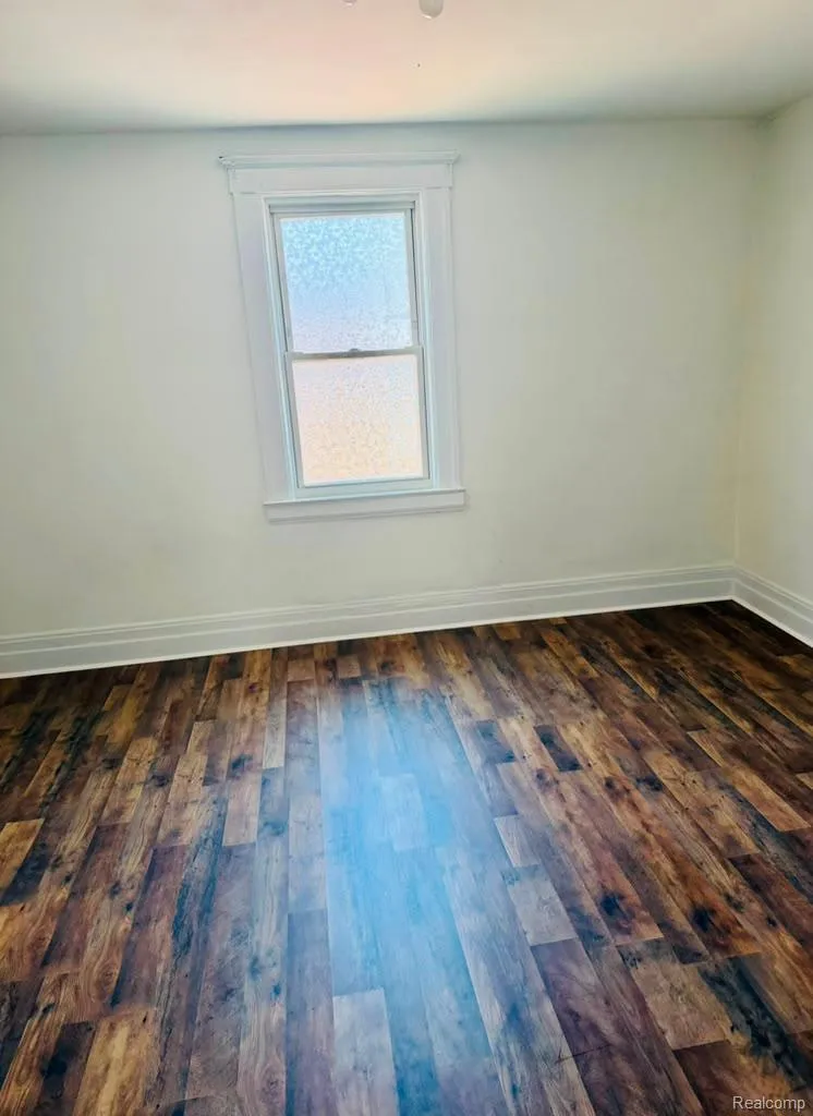 3337 Norwalk Street Hamtramck City, MI 48212