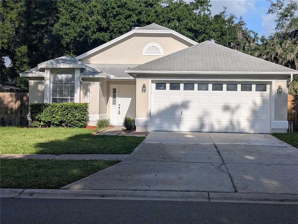 4205 BARRET AVENUE Plant City, FL 33566