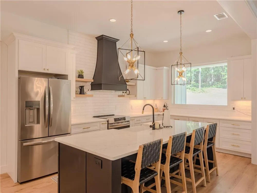 1010 Holland Springs Road Madison, GA 30650