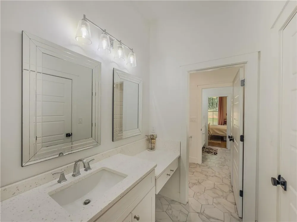 1010 Holland Springs Road Madison, GA 30650