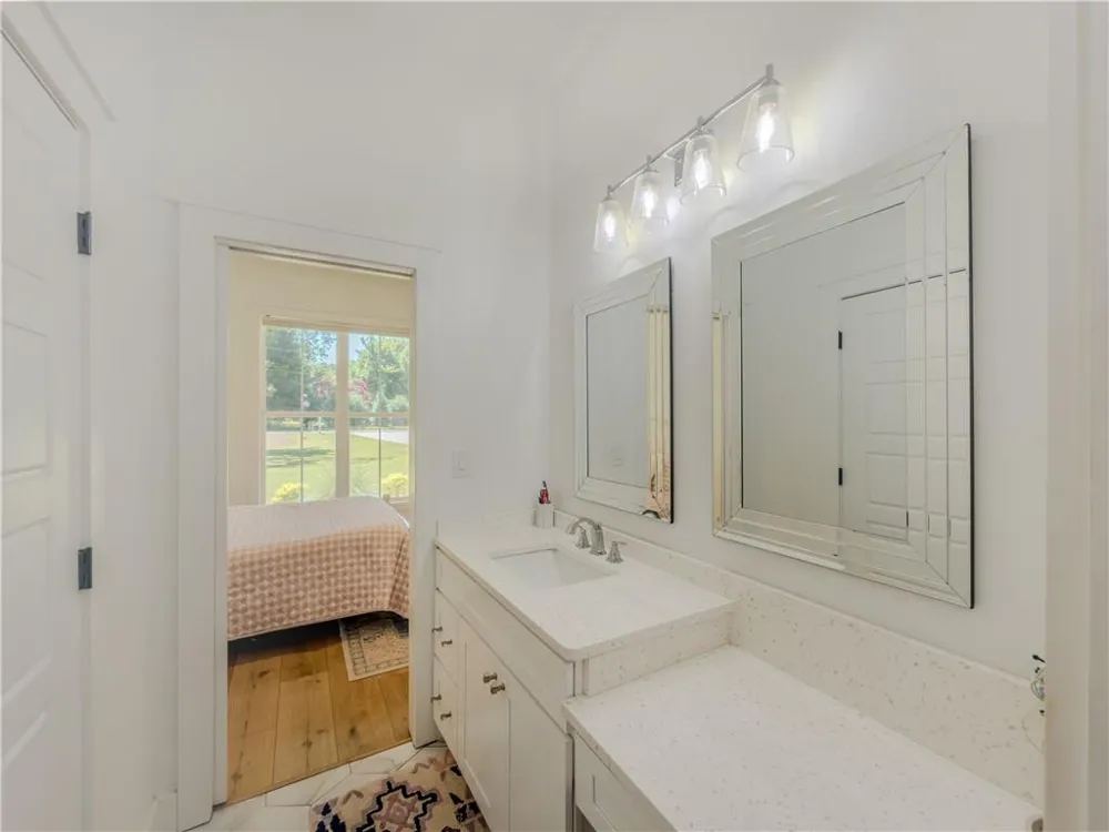 1010 Holland Springs Road Madison, GA 30650