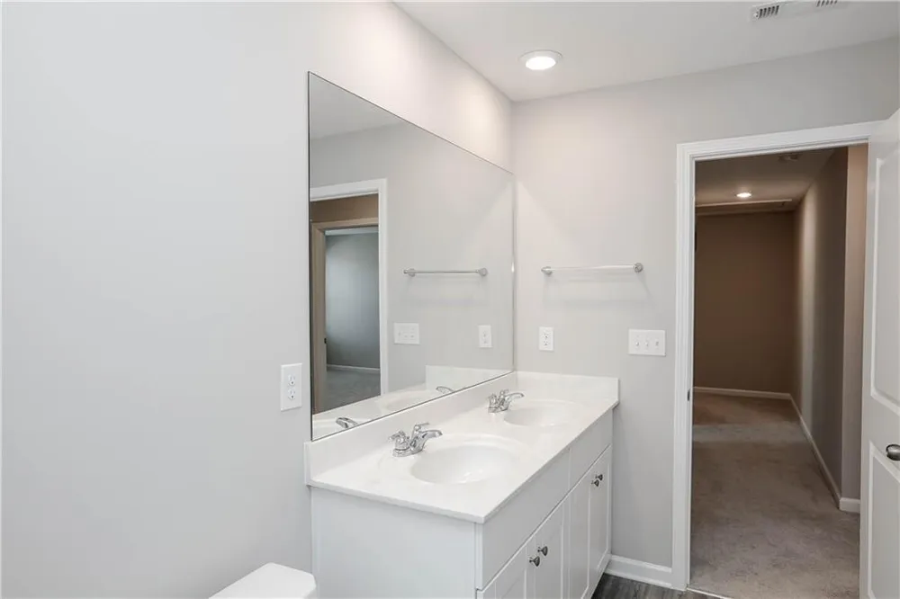 4355 Magpie Drive Hoschton, GA 30548