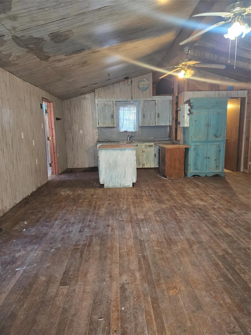 168 Stacy Springs Circle Livingston, TX 77351