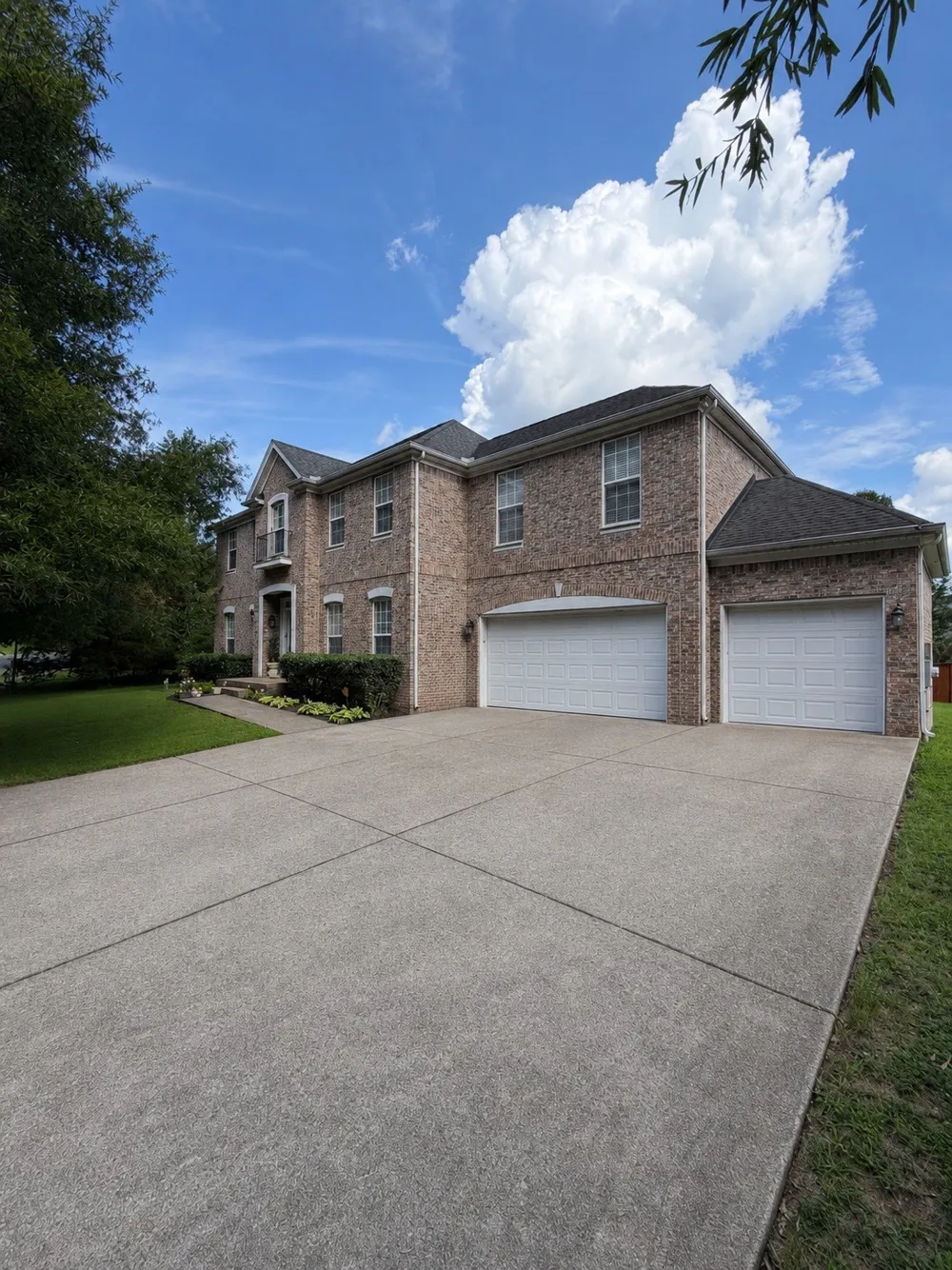 7524 Woodstream Dr Nashville, TN 37221