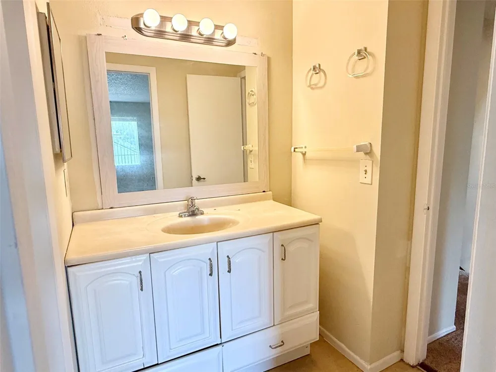 4562 PHEASANT RUN DRIVE #9B Orlando, FL 32808