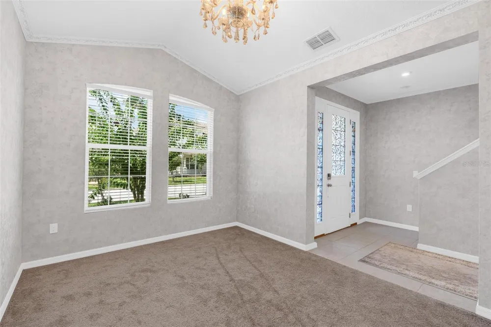 2285 CENTERRA LOOP Kissimmee, FL 34741