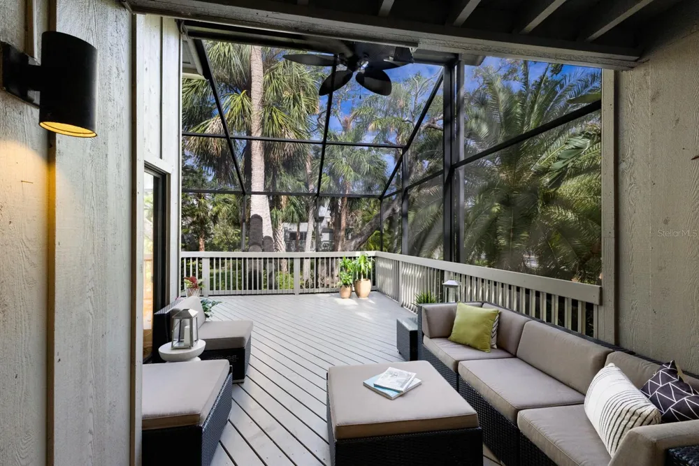 1479 LANDINGS CIRCLE #41 Sarasota, FL 34231