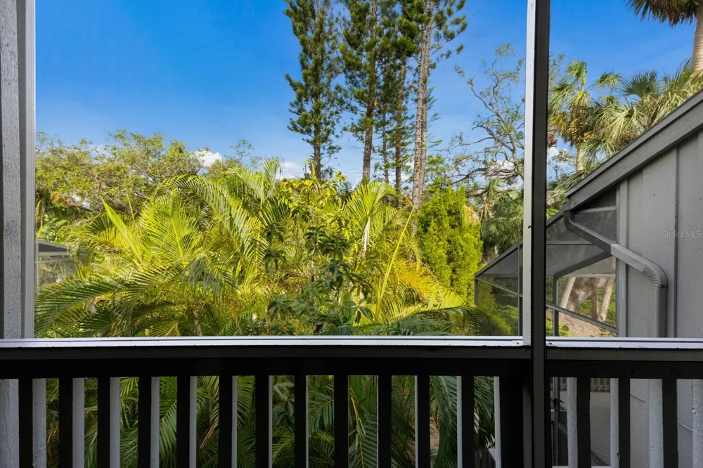 1479 LANDINGS CIRCLE #41 Sarasota, FL 34231