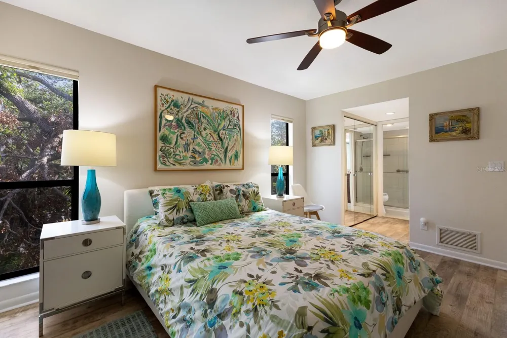 1479 LANDINGS CIRCLE #41 Sarasota, FL 34231