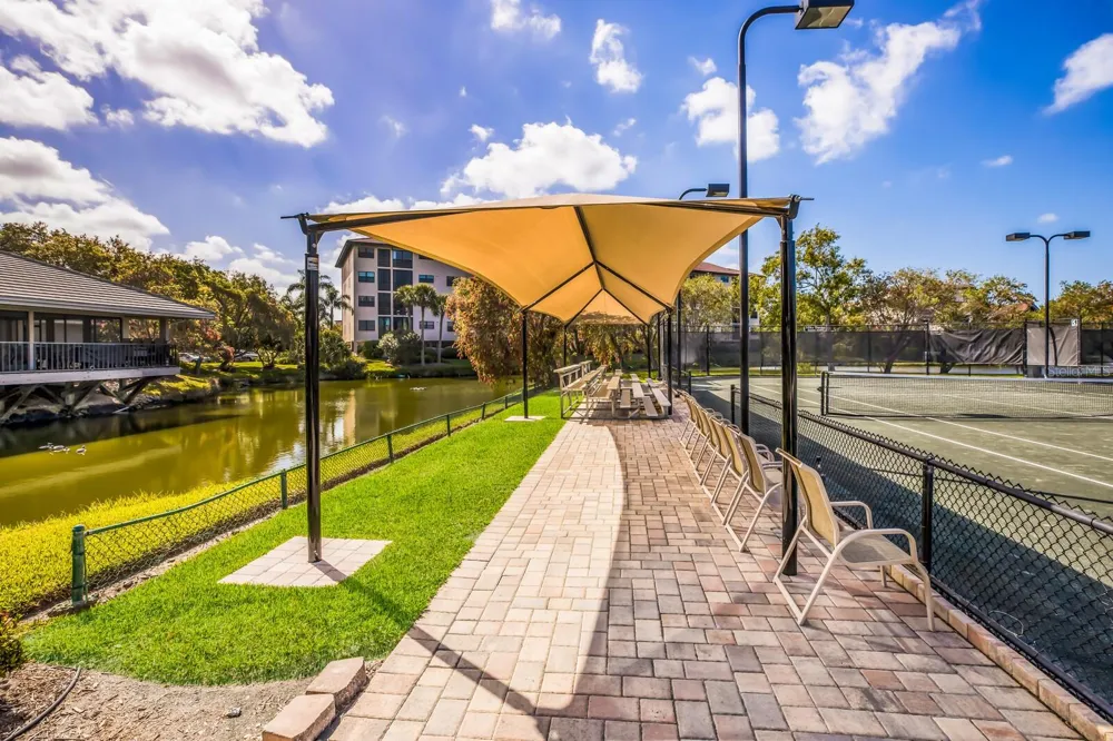 1479 LANDINGS CIRCLE #41 Sarasota, FL 34231