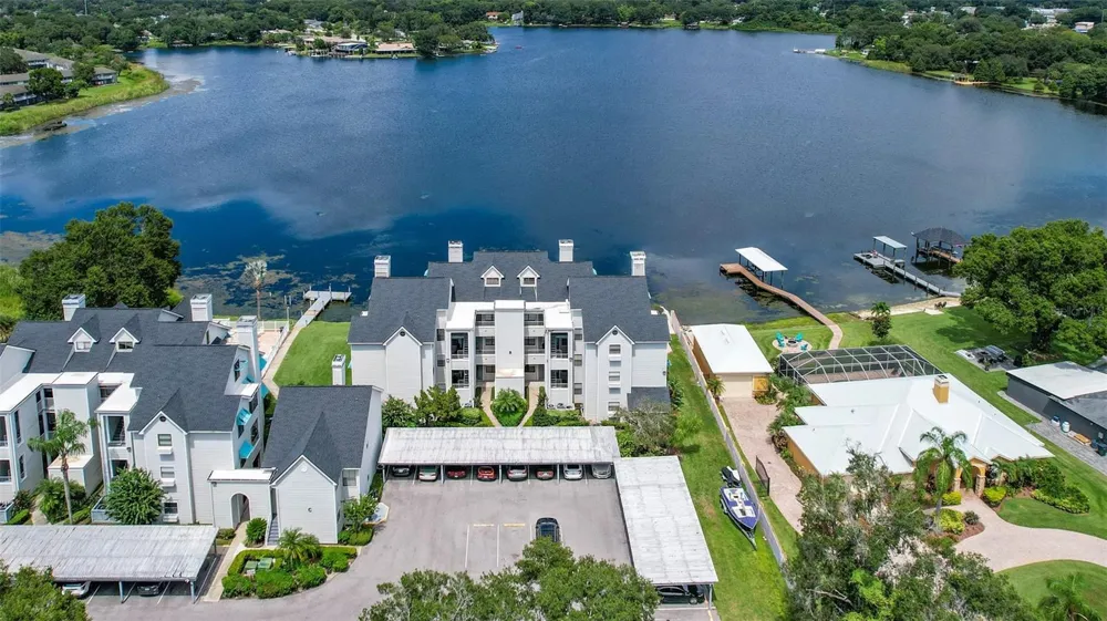 3127 W SLIGH AVENUE #204B Tampa, FL 33614