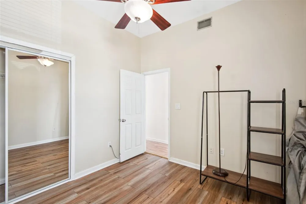 3127 W SLIGH AVENUE #204B Tampa, FL 33614