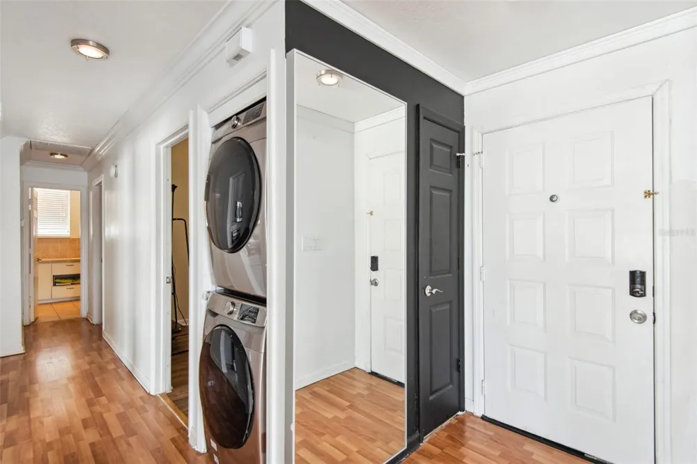 3127 W SLIGH AVENUE #204B Tampa, FL 33614