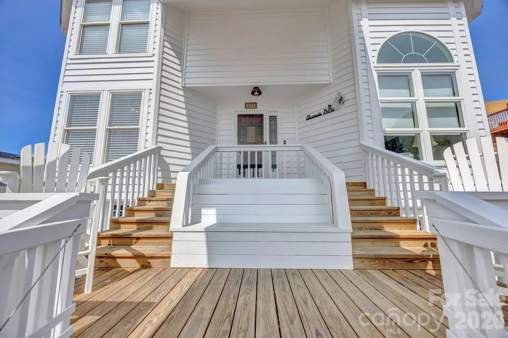 203 Norton Street Oak Island, NC 28465