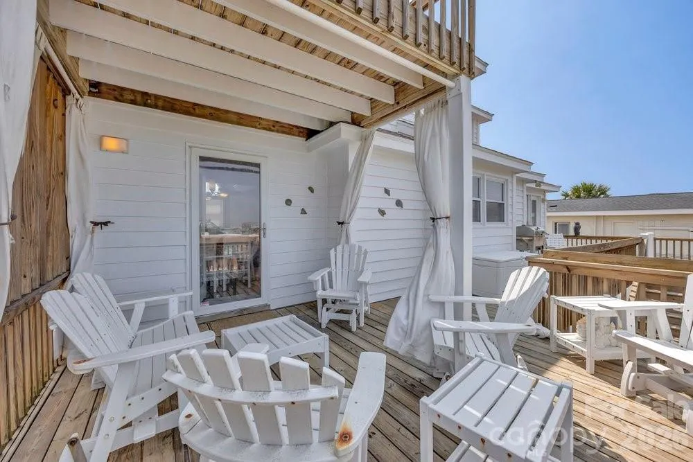 203 Norton Street Oak Island, NC 28465