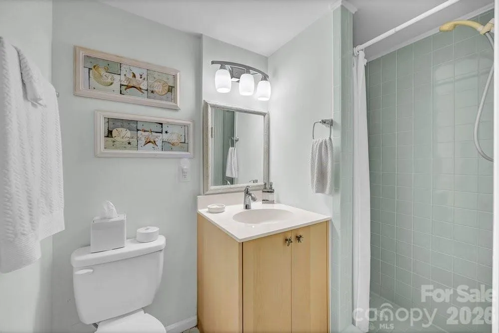 203 Norton Street Oak Island, NC 28465