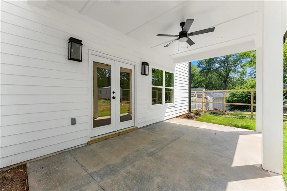 172 Llewellyn st Clarkesville, GA 30523
