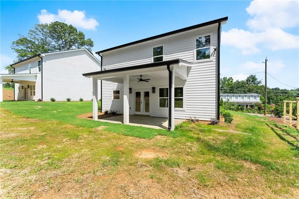 172 Llewellyn st Clarkesville, GA 30523
