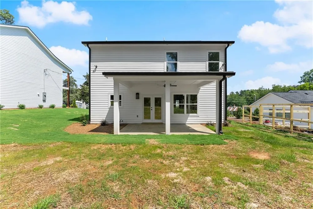172 Llewellyn st Clarkesville, GA 30523