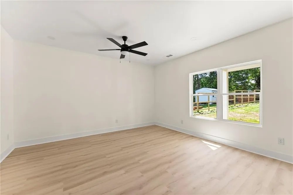 172 Llewellyn st Clarkesville, GA 30523
