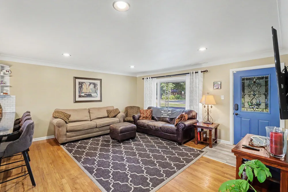 1025 Clausen Avenue Three Rivers, MI 49093