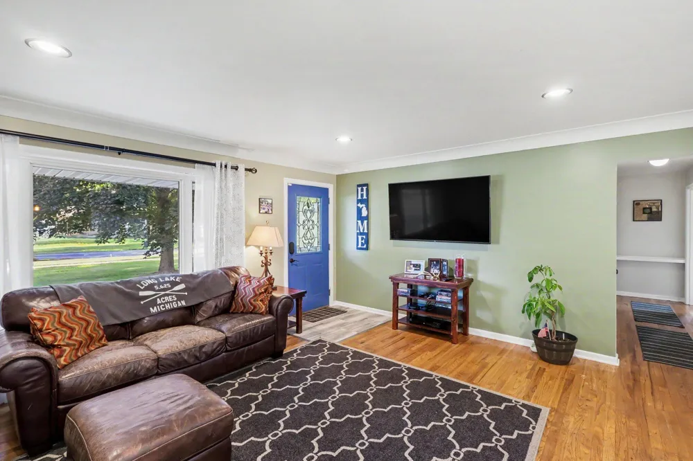 1025 Clausen Avenue Three Rivers, MI 49093