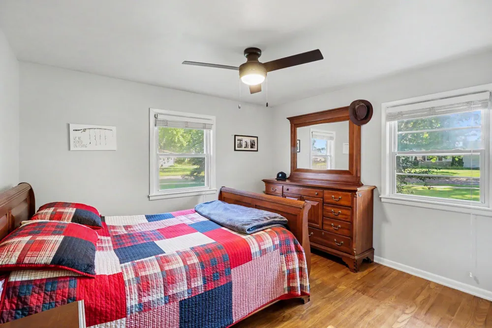 1025 Clausen Avenue Three Rivers, MI 49093