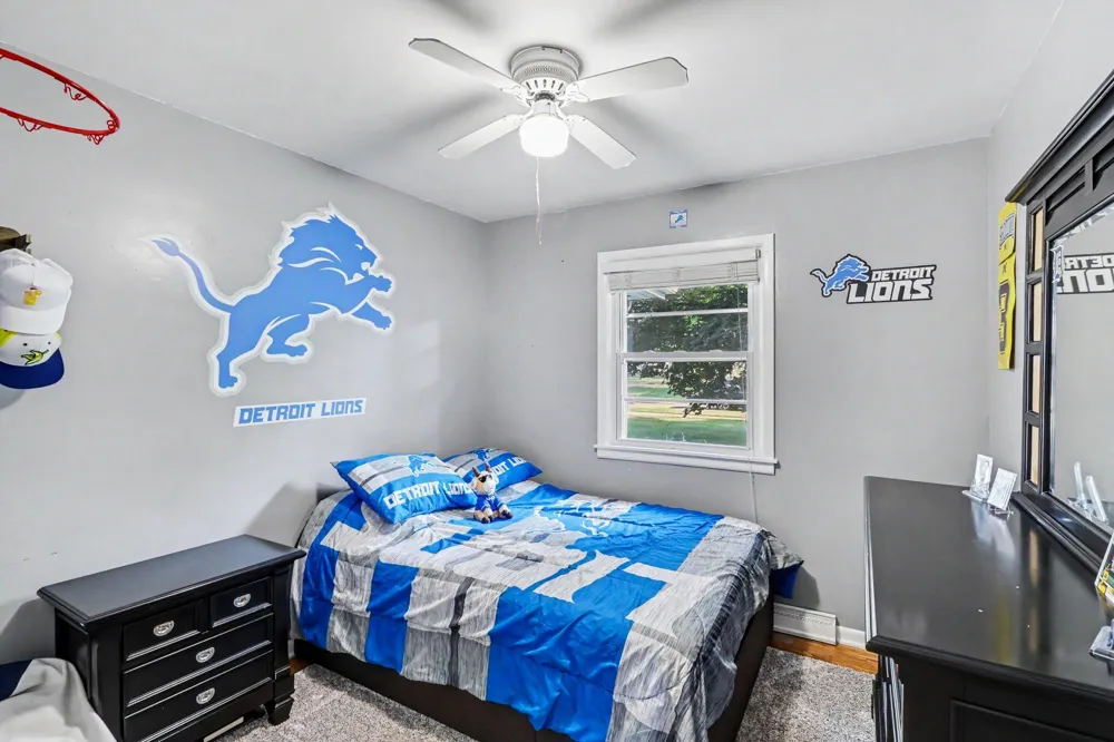 1025 Clausen Avenue Three Rivers, MI 49093