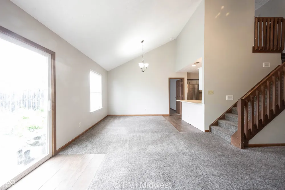 1092 Cobra Drive Franklin, IN 46131