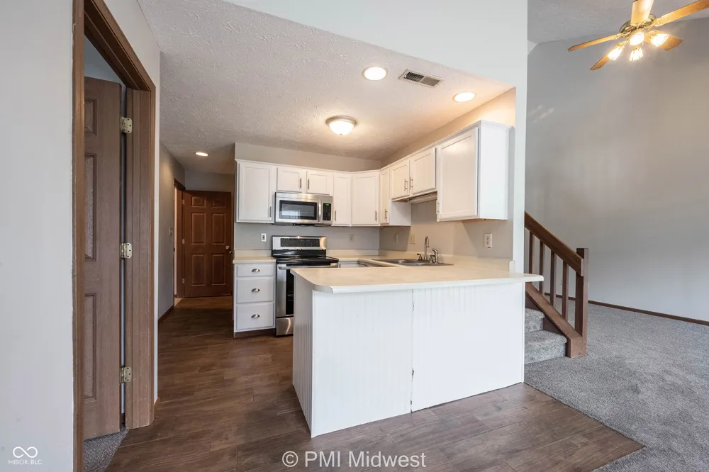1092 Cobra Drive Franklin, IN 46131