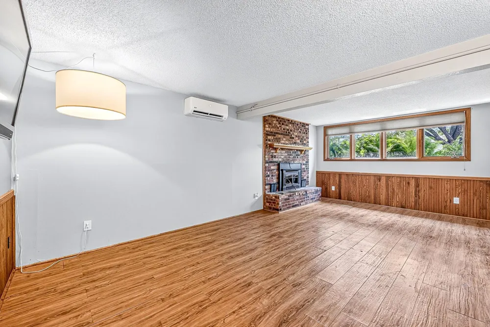 233 Sitka Street Duluth, MN 55811