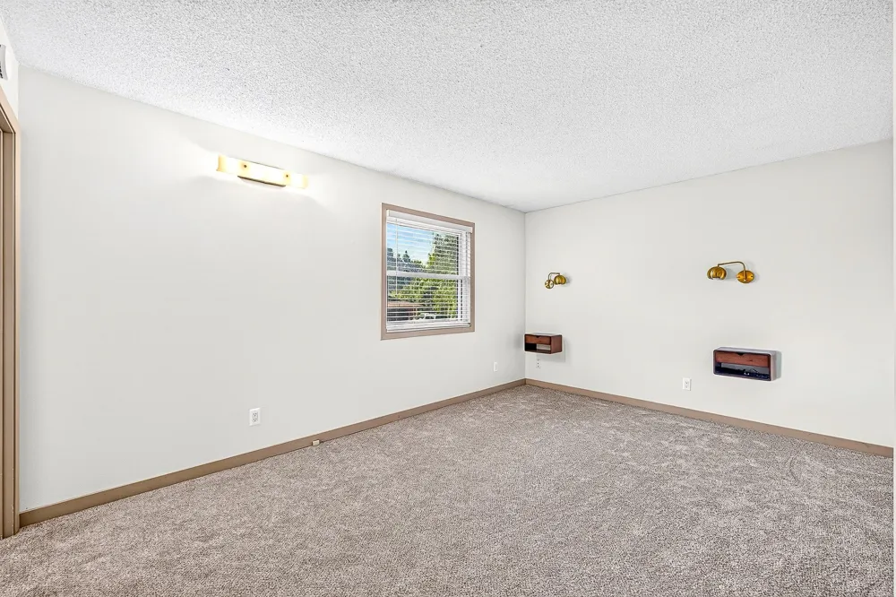 233 Sitka Street Duluth, MN 55811