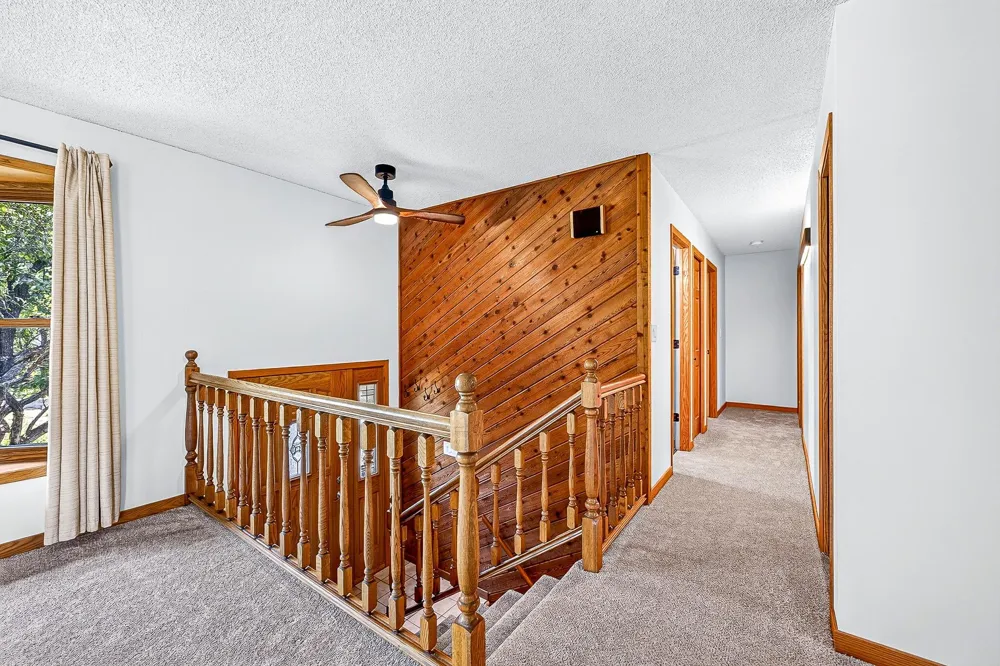 233 Sitka Street Duluth, MN 55811