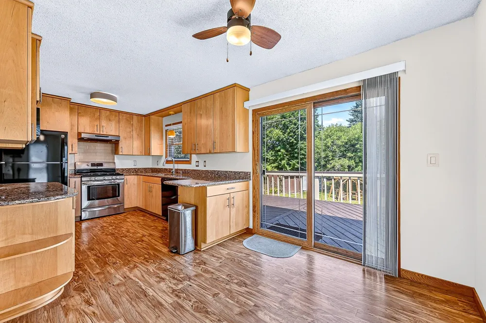 233 Sitka Street Duluth, MN 55811