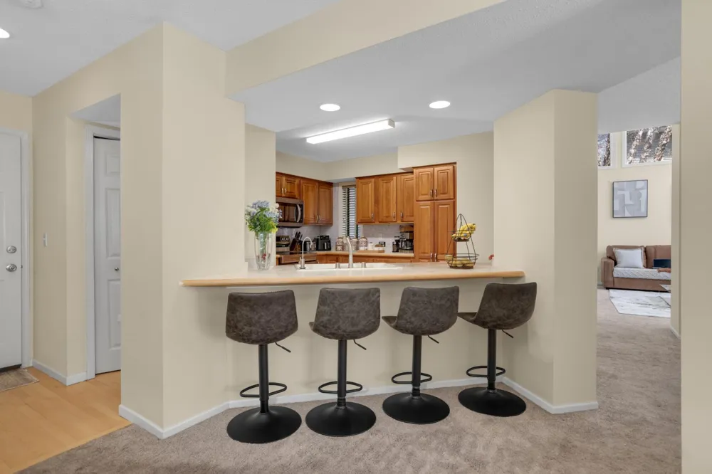 15765 25th Pl Plymouth, MN 55447